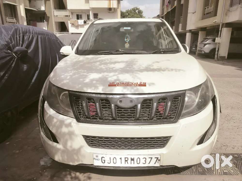 Mahindra Xuv500 2015 Diesel 145000 Km Driven