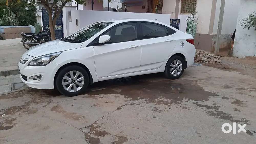Hyundai Verna 2015 Model 2016 Registration Petrol 146000 Km Driven