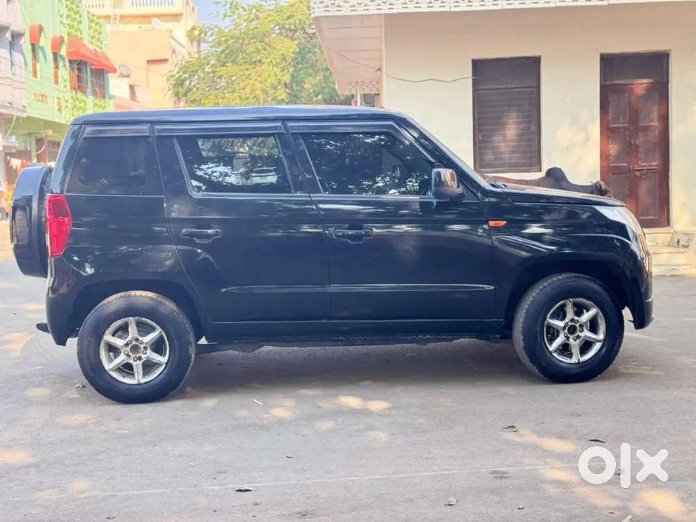 Mahindra Tuv 300 2018 Diesel Well Maintained