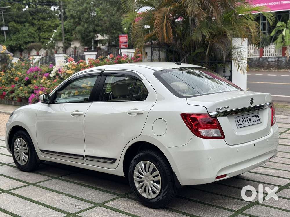 Maruti Suzuki Dzire 1.2 Vxi, 2019, Petrol