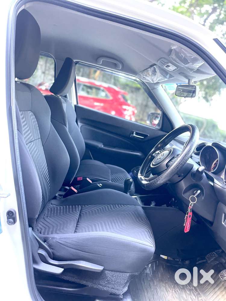 Maruti Suzuki Swift Vxi Abs Bsiv, 2023, Petrol