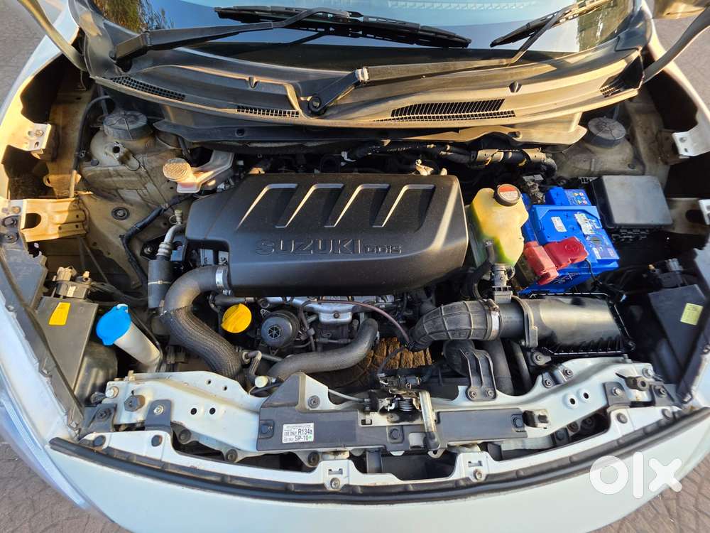 Maruti Suzuki Swift Dzire Amt Vdi, 2017, Diesel