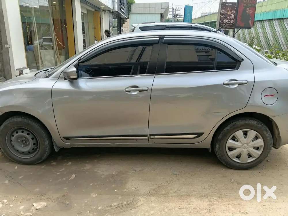 Maruti Suzuki Dzire 2022 Petrol Well Maintained