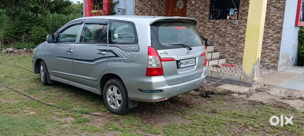 Selling Innova Car