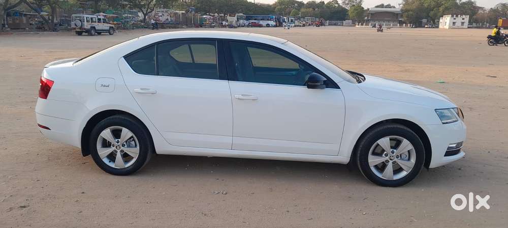Skoda Octavia 1.8 Tsi At Style, 2019, Petrol