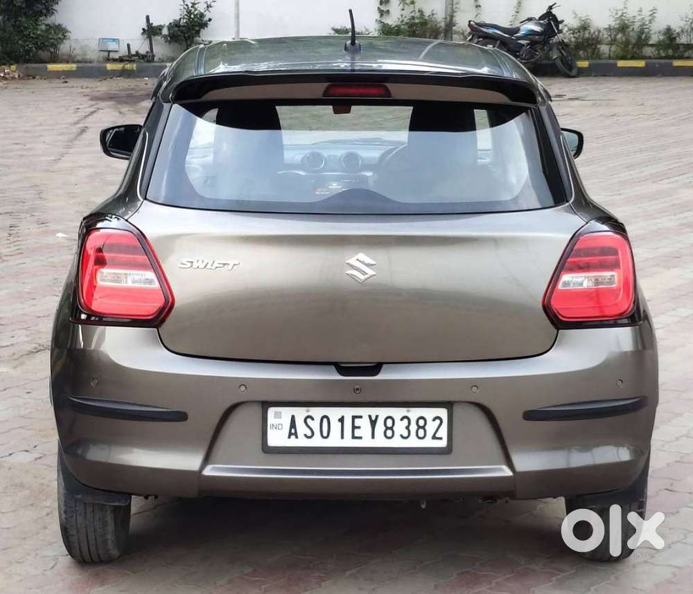 Maruti Suzuki Swift 1.2 Vxi (o), 2021, Petrol