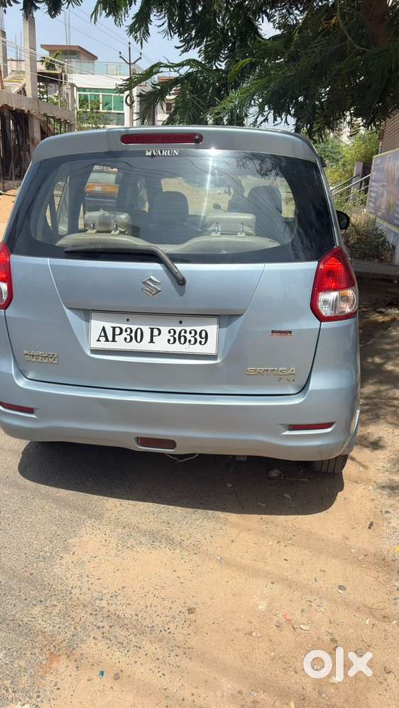 Maruti Suzuki Ertiga 2012