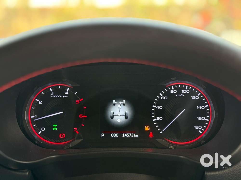 Mahindra Thar Lx Hard Top Diesel Mt 4wd, 2023, Diesel