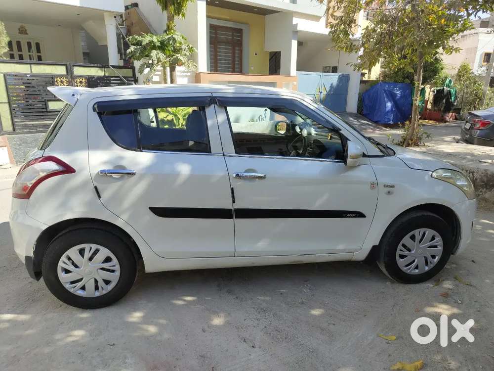 Maruti Suzuki Swift 2013 Diesel Well Maintained