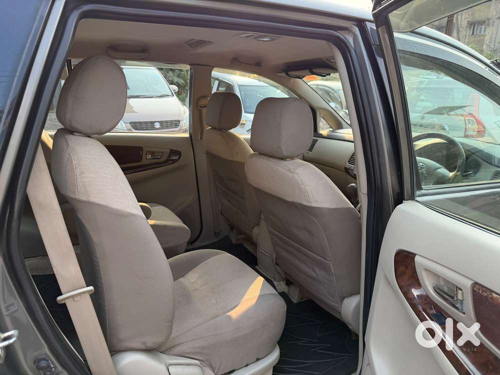 Toyota Innova 2.5 V 7 Str, 2013, Diesel