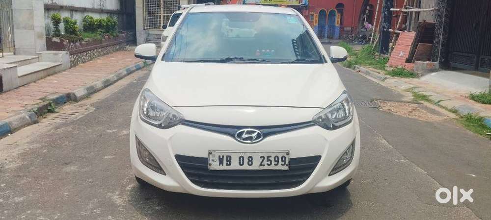 Hyundai I20 Petrol Spotz, 2014, Petrol