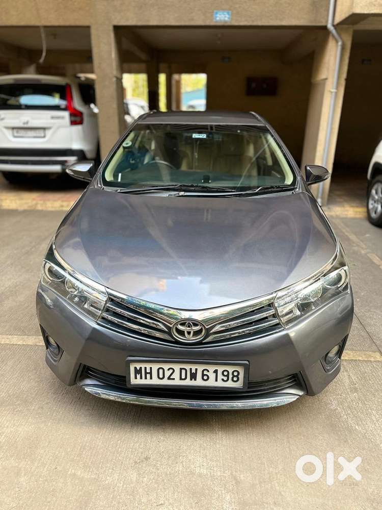 Toyota Corolla Altis Gl 2015 (top Model)
