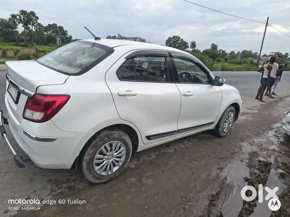 Maruti Suzuki Swift Dzire, 2022, Petrol