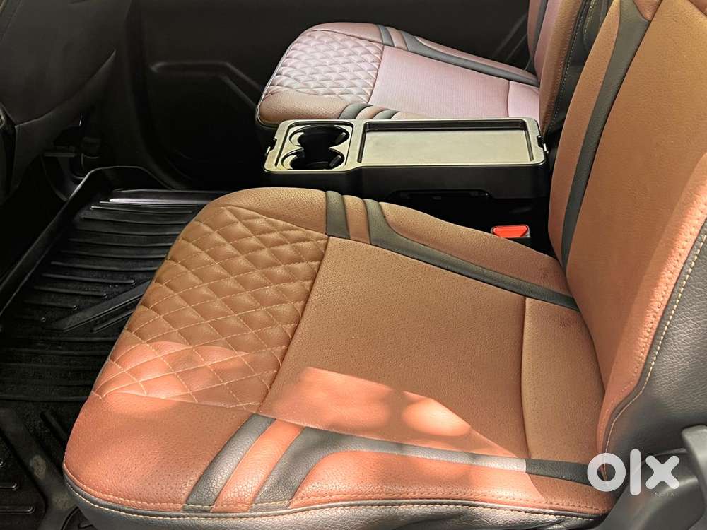 Toyota Innova Hycross 2.0 Vx Hybrid 7 Str, 2023, Petrol