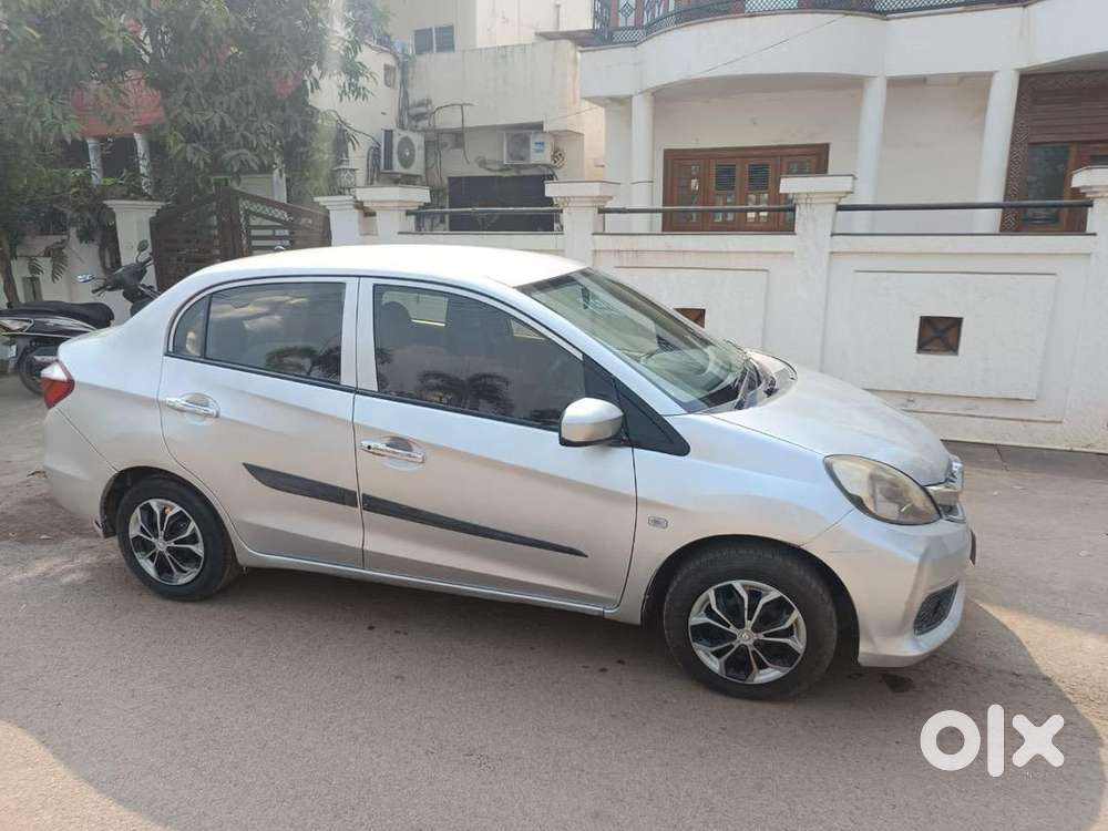 Honda Amaze 2017 Diesel Well Maintained