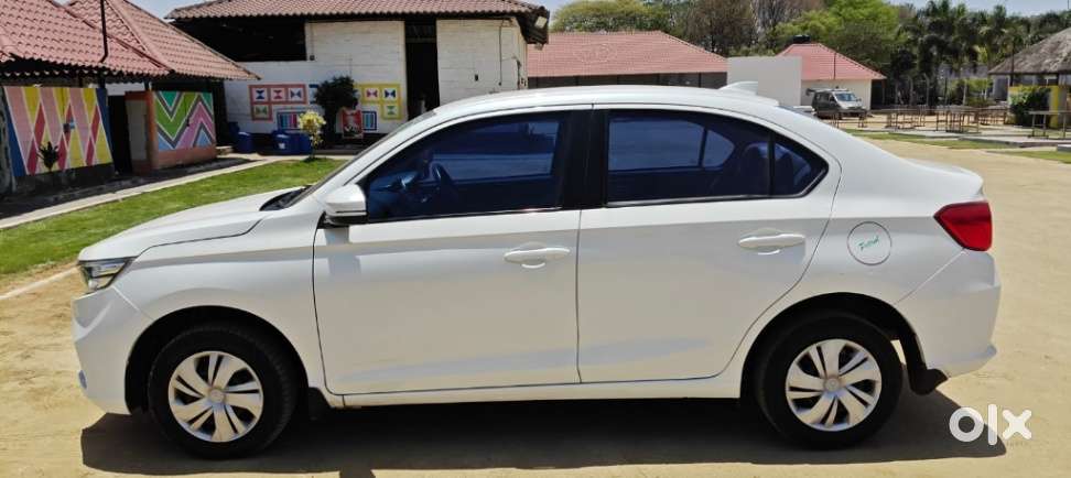 Honda Amaze, 2019, Petrol