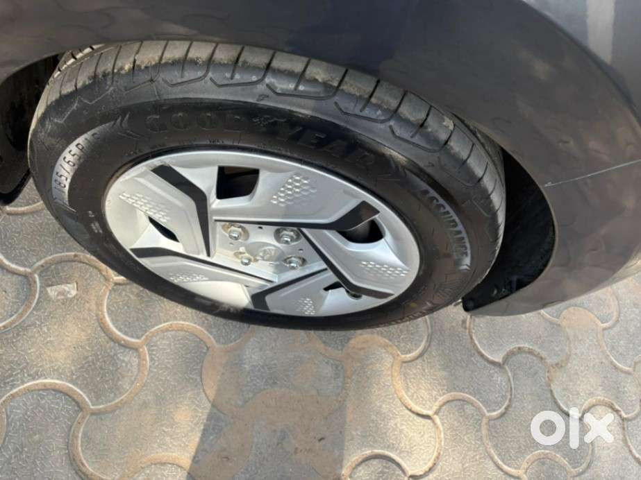 Hyundai Aura 1.2 S Petrol Amt, 2020, Petrol