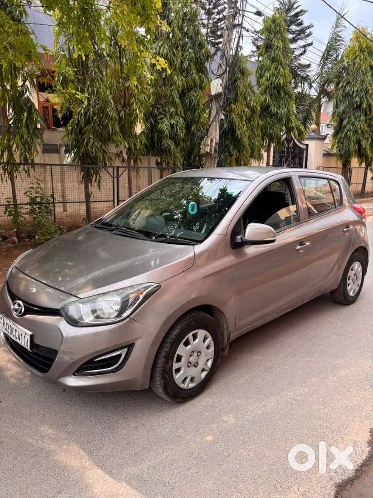Hyundai I20 Magna Optional 1.2, 2012, Petrol