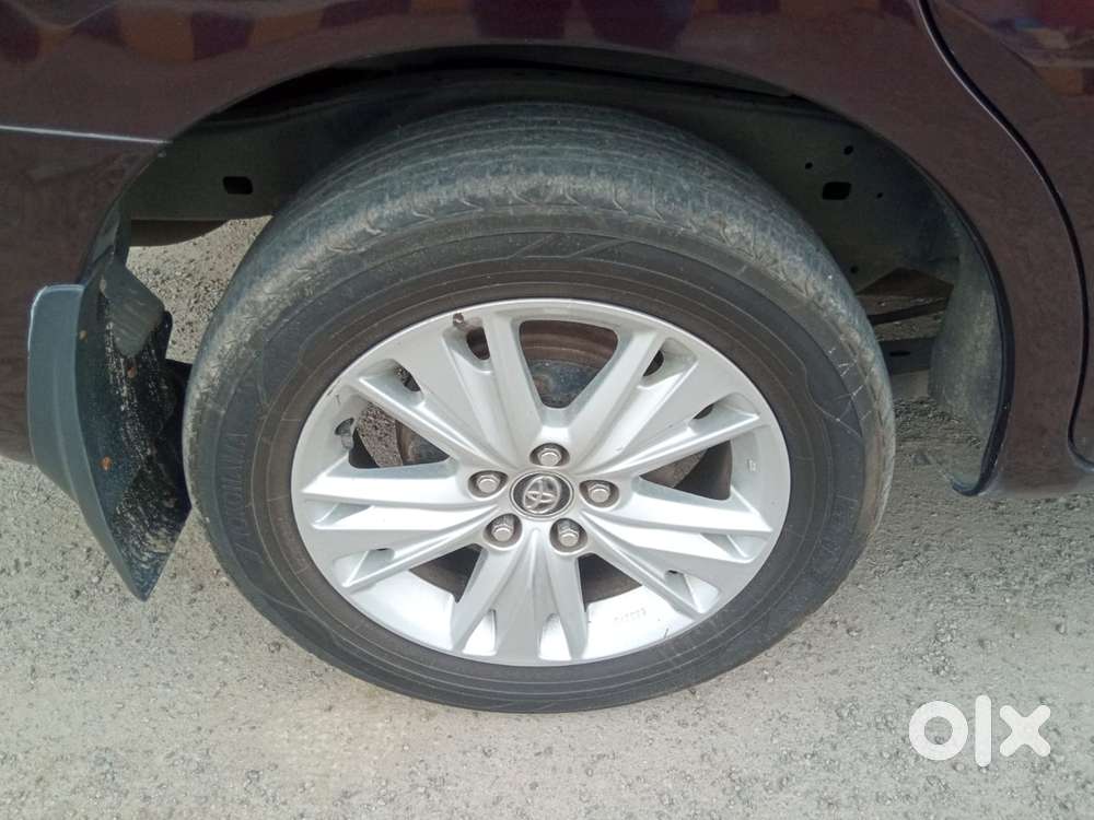 Toyota Innova Crysta 2.8z Automatic, 2018, Diesel