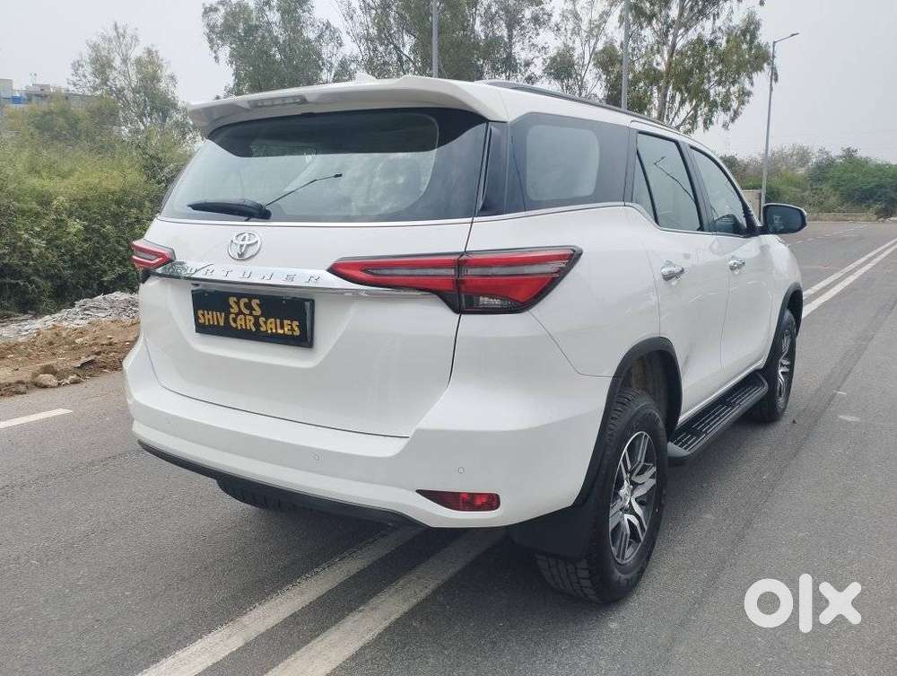 Toyota Fortuner 4x2 At 2.7 Petrol, 2026, Petrol
