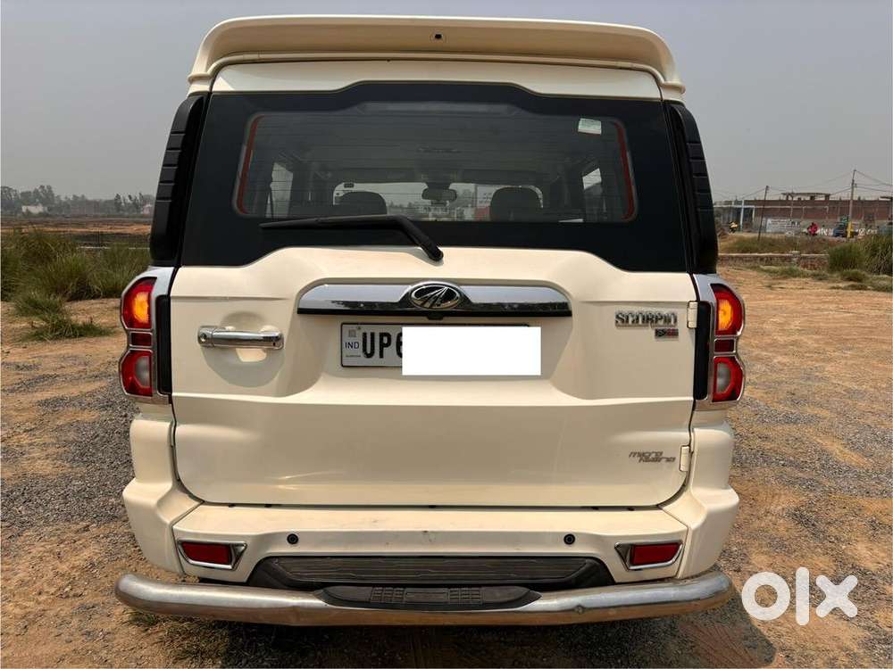 Mahindra Scorpio 2020 September Diesel Showroom Condition