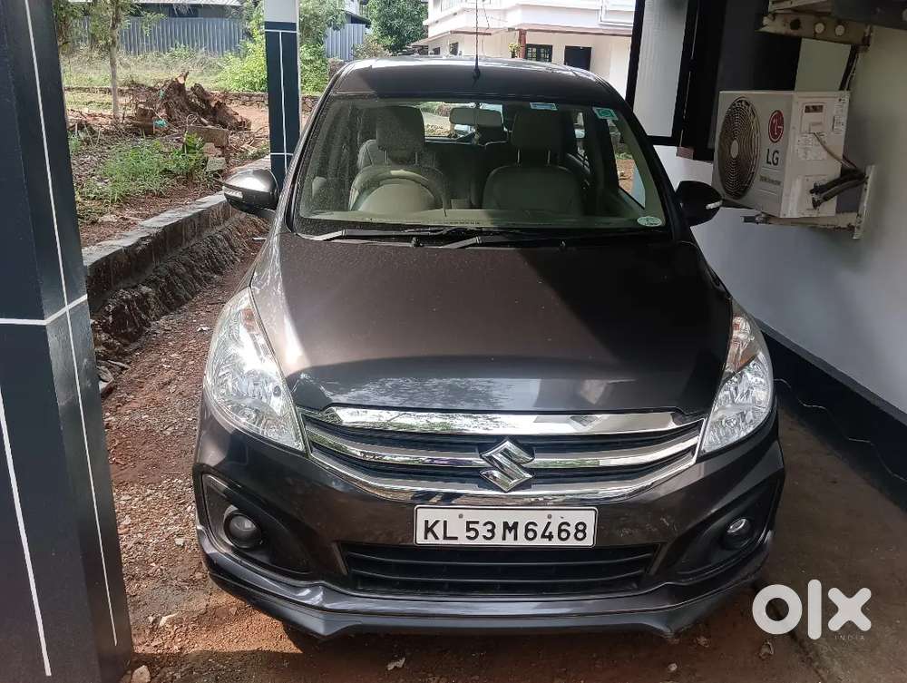 Maruti Suzuki Ertiga 2017 Petrol 5717 Km Driven
