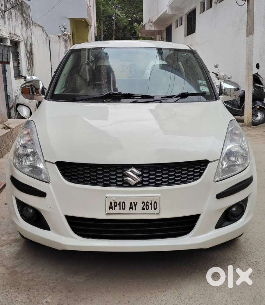 Maruti Suzuki Swift Lxi Optional-o, 2011, Petrol