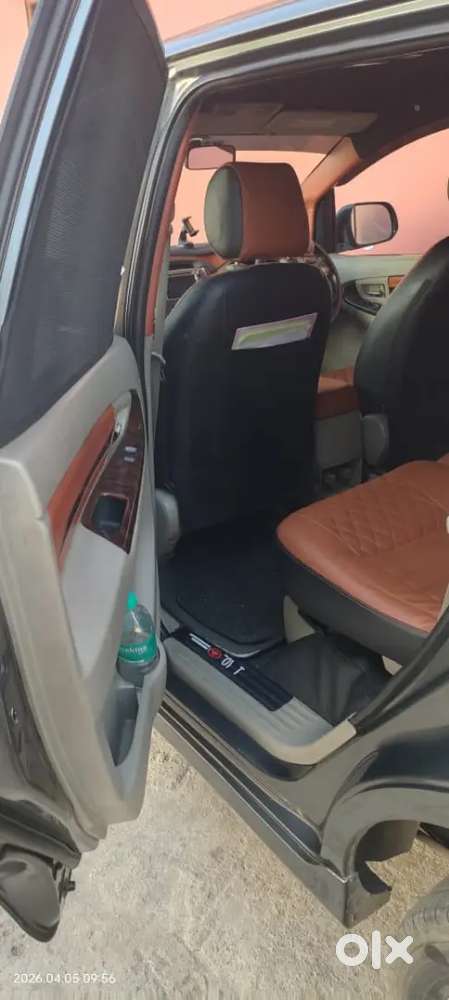 2015 Innova 2.5 V