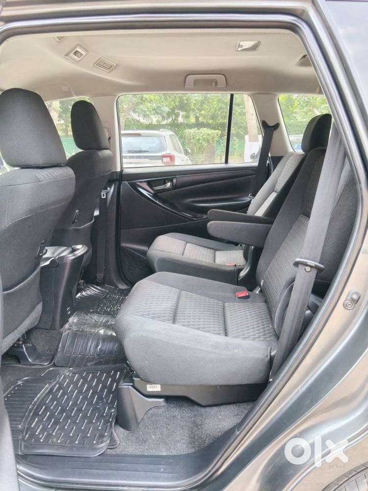 Toyota Innova Crysta 2.4 G Mt 7 Str, 2020, Diesel