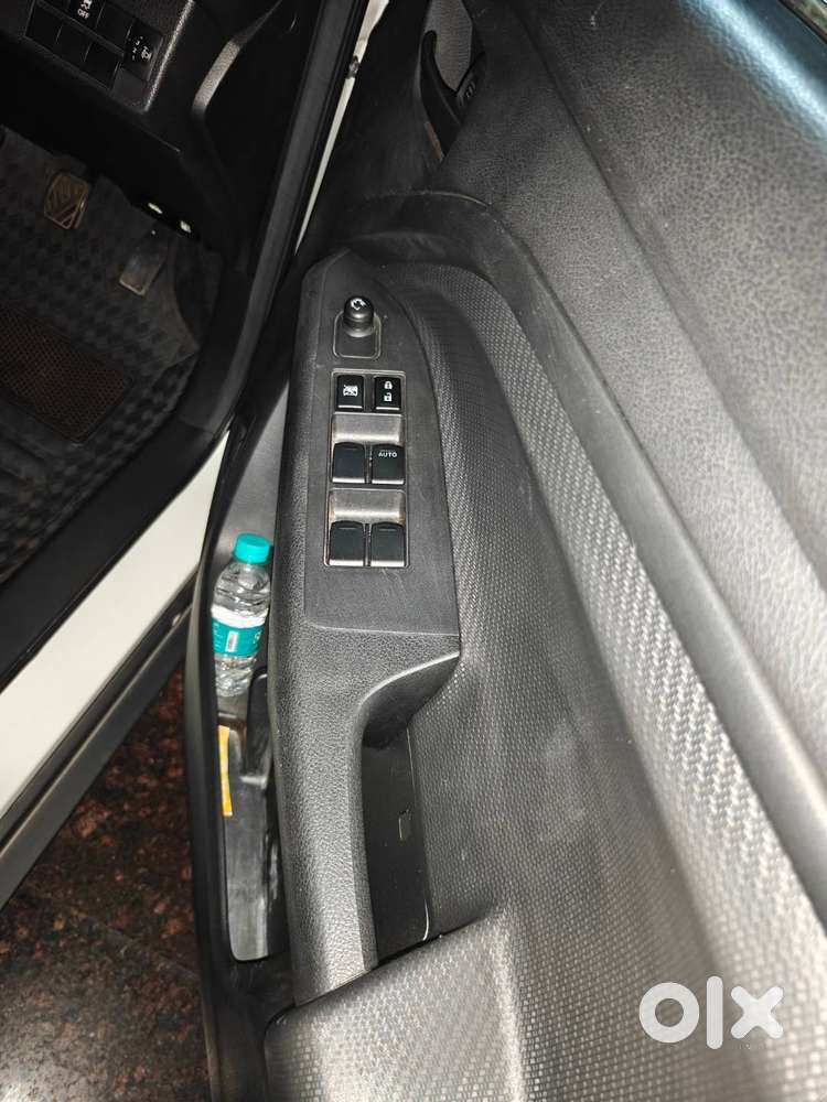 Maruti Suzuki Brezza 2025,brand New Condition,non Accidental