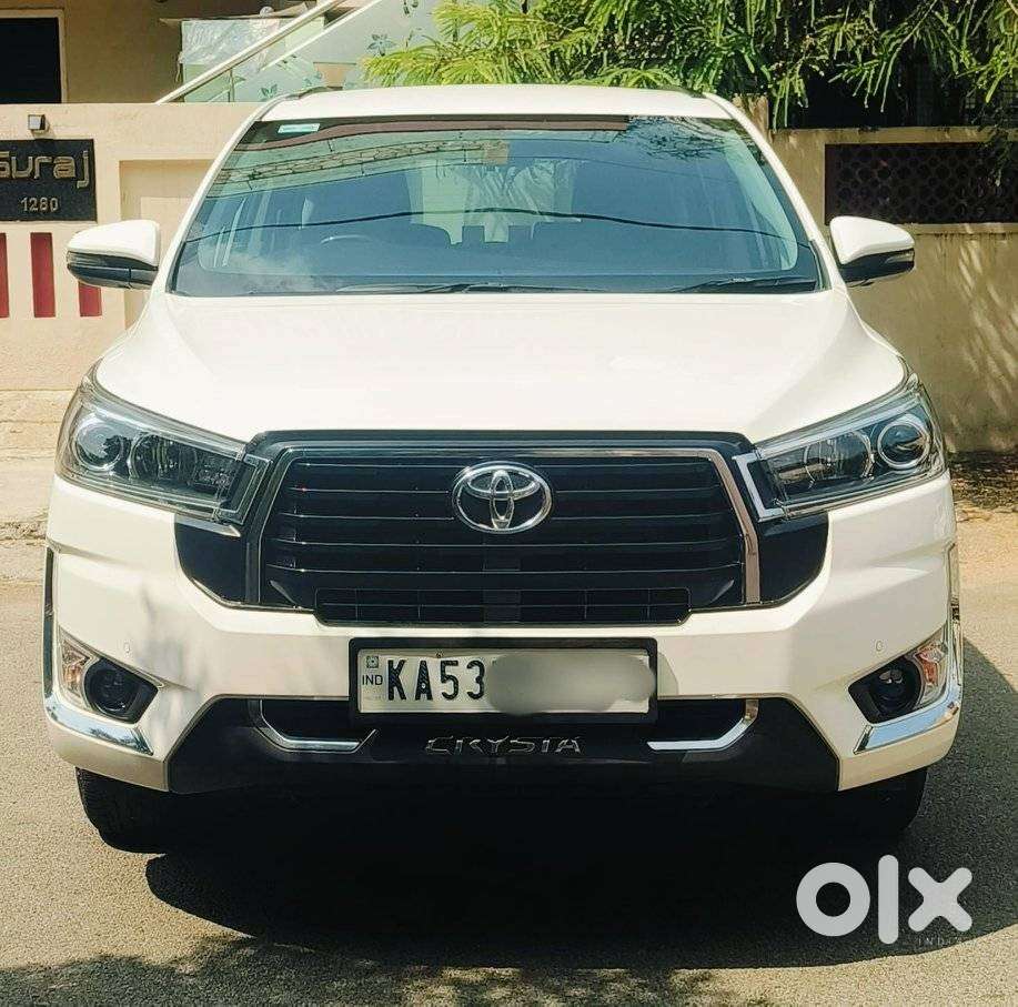 Toyota Innova Crysta 2.4 V, 2024, Diesel