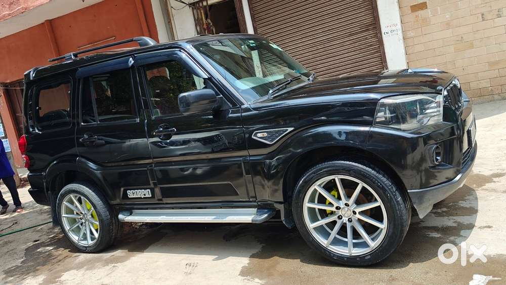 Mahindra Scorpio Classic 2019