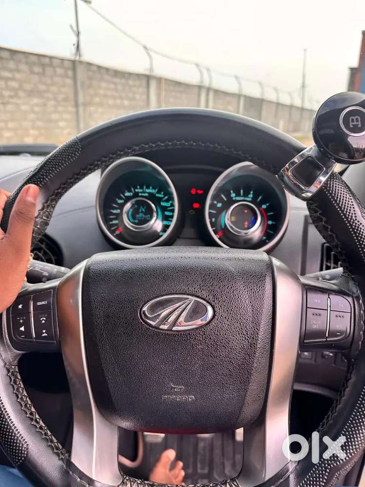 Mahindra Xuv500 2025