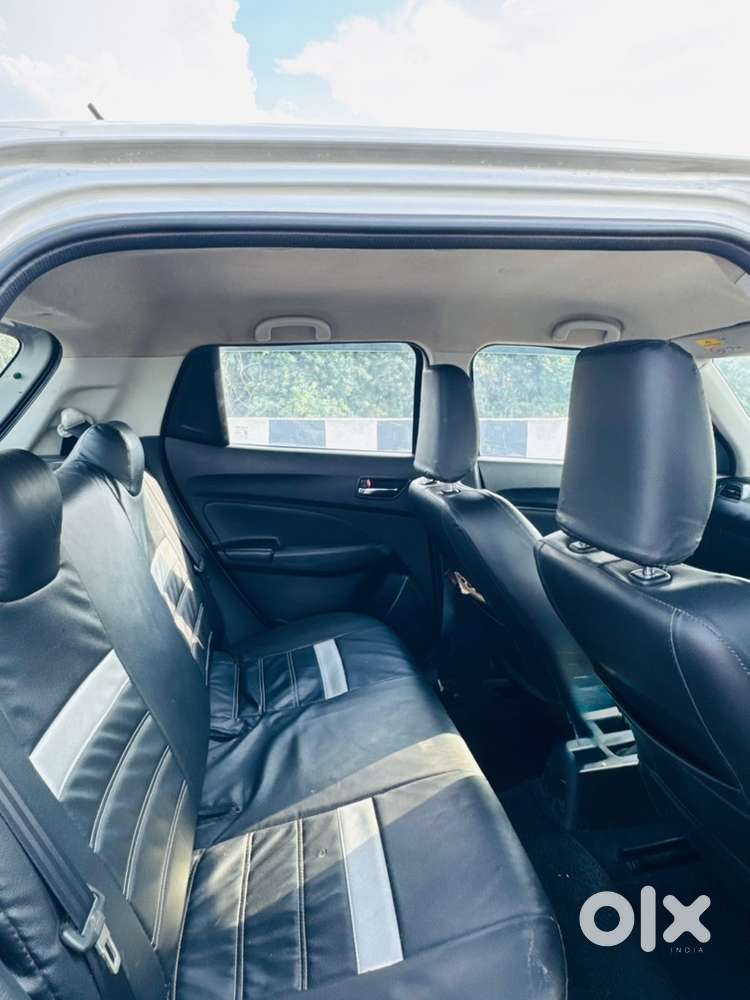 Maruti Suzuki Swift Vxi 2019 November 25kmpl Mileage... Shwrom Condtion.