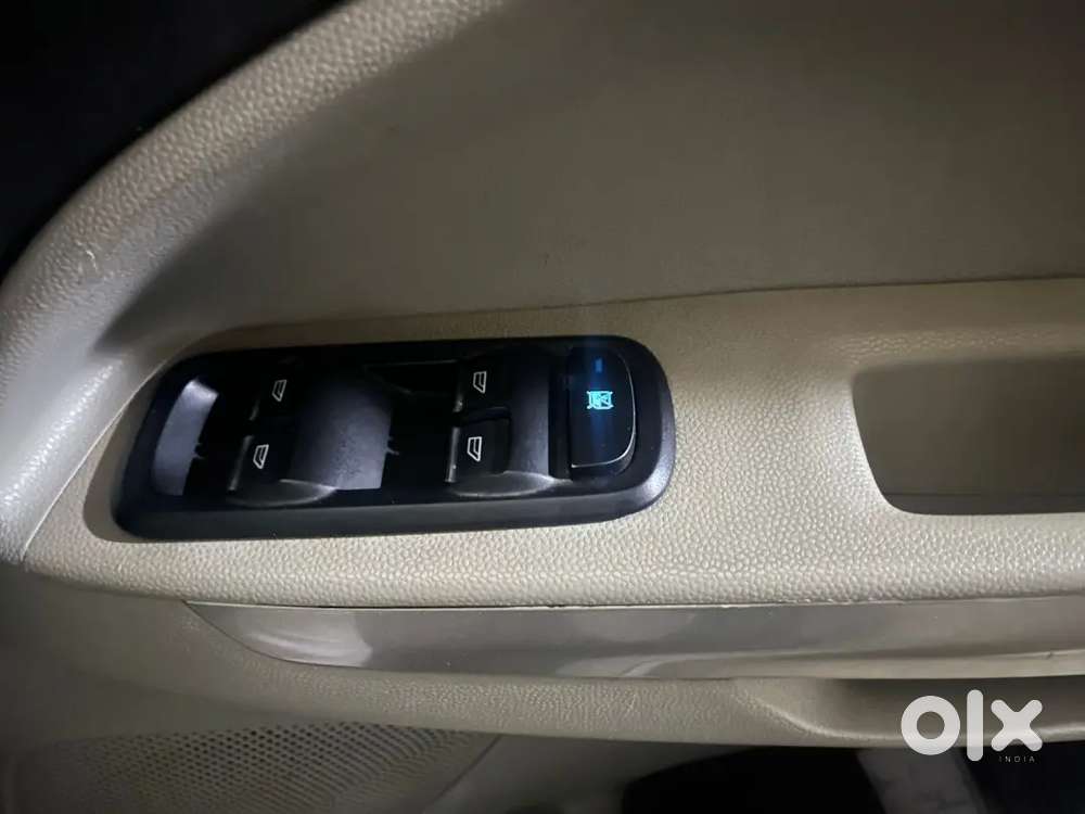 Ford Escort 2014 Diesel 76000 Km Driven