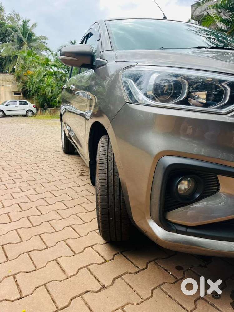 Maruti Suzuki Ertiga Petrol 75000 Km Driven