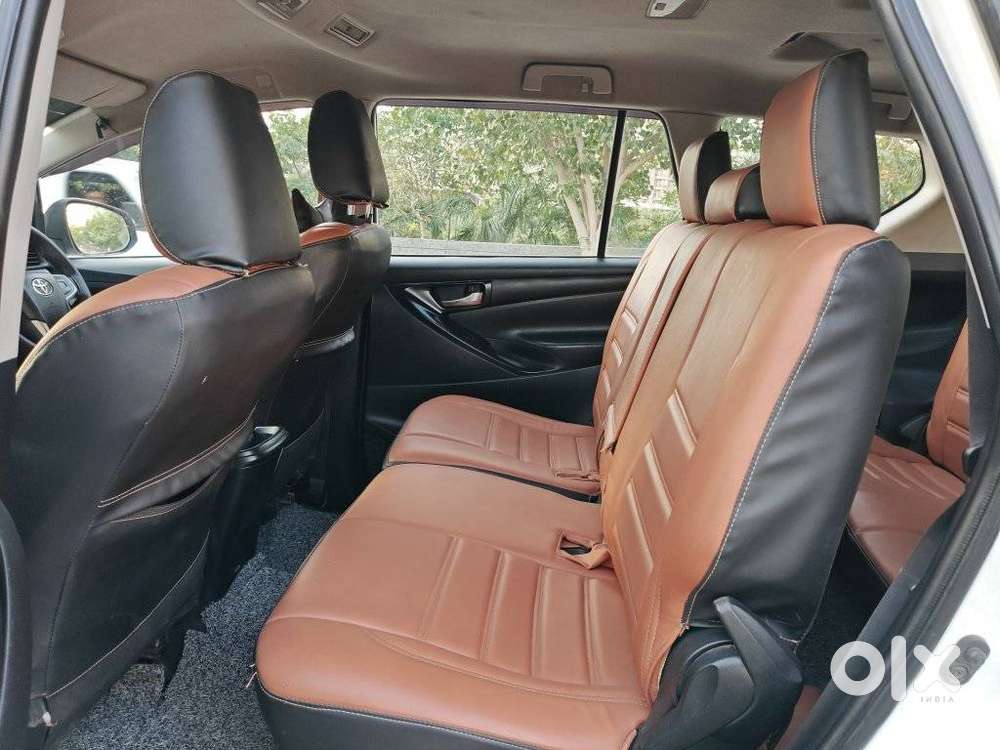 Toyota Innova Crysta 2.4 G Mt 8s, 2018, Diesel