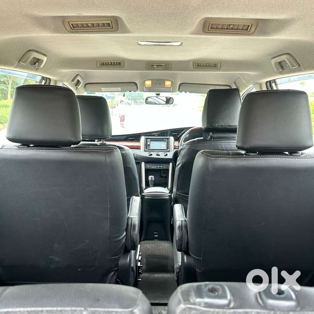 Toyota Innova Crysta 2.8 Gx At 7 Str, 2016, Diesel
