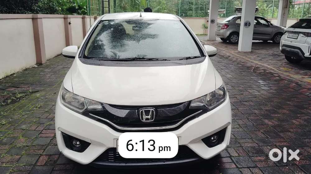 Honda Jazz 2017 | 45,244 Km | ₹4,15000 | Insurance Fully Covered