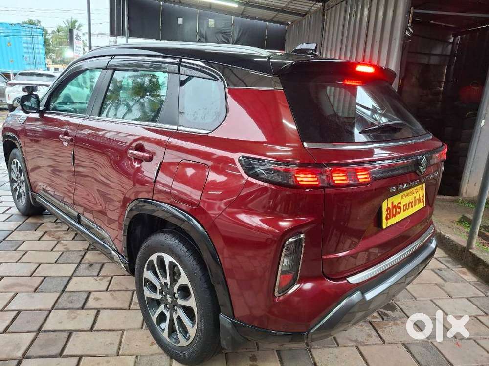 Maruti Suzuki Grand Vitara 1.5 Alpha Plus Dual Tone Intelligent Hybr..