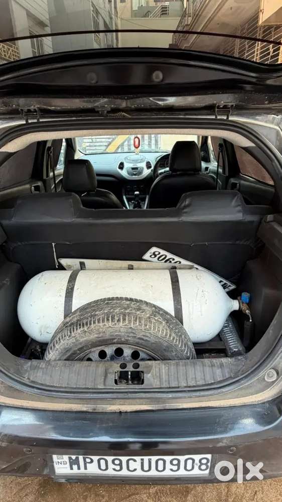 Ford Figo 2016 Petrol Well Maintained With Cng Installed.