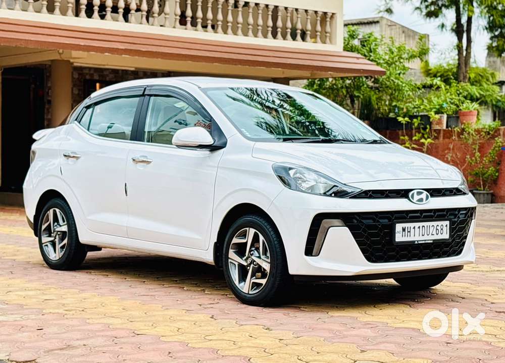 Hyundai Aura Sx Manual, 2025, Cng & Hybrids