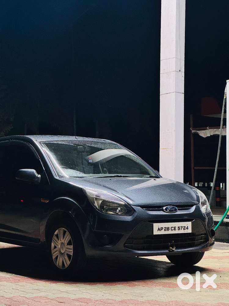 Ford Figo Petrol 2010