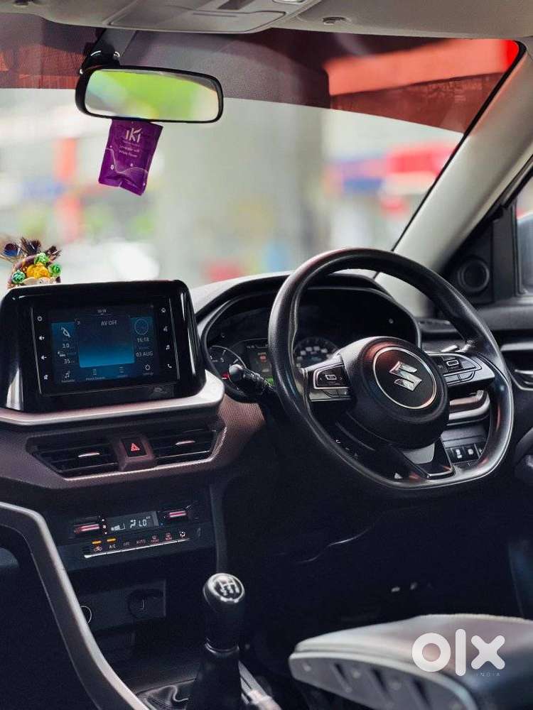 Maruti Suzuki Brezza 1.5 Zxi Smart Hybrid, 2022, Petrol