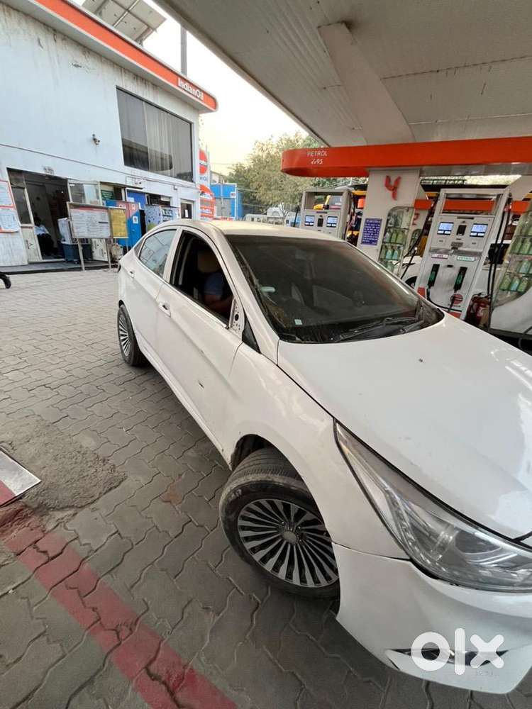 2013 Hyundai Petrol Car