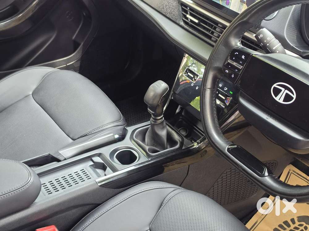 Tata Nexon Fearless Plus (ps) 1.2 Icng 6mt Red Dark Edition, 2025, P..