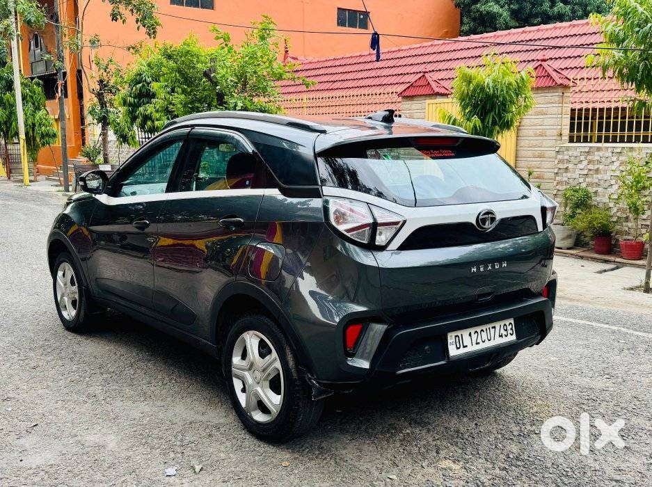 Tata Nexon 1.2 Revotron Xz Plus, 2022, Cng & Hybrids