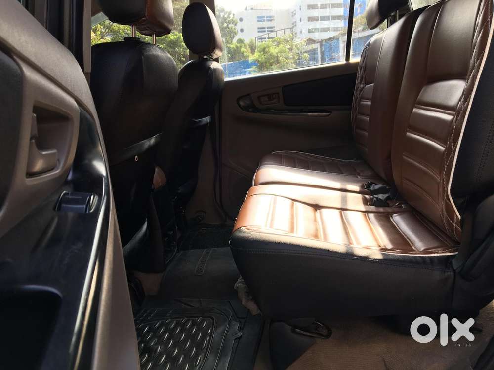 Toyota Innova 2.5 G (diesel) 8 Seater, 2016, Diesel