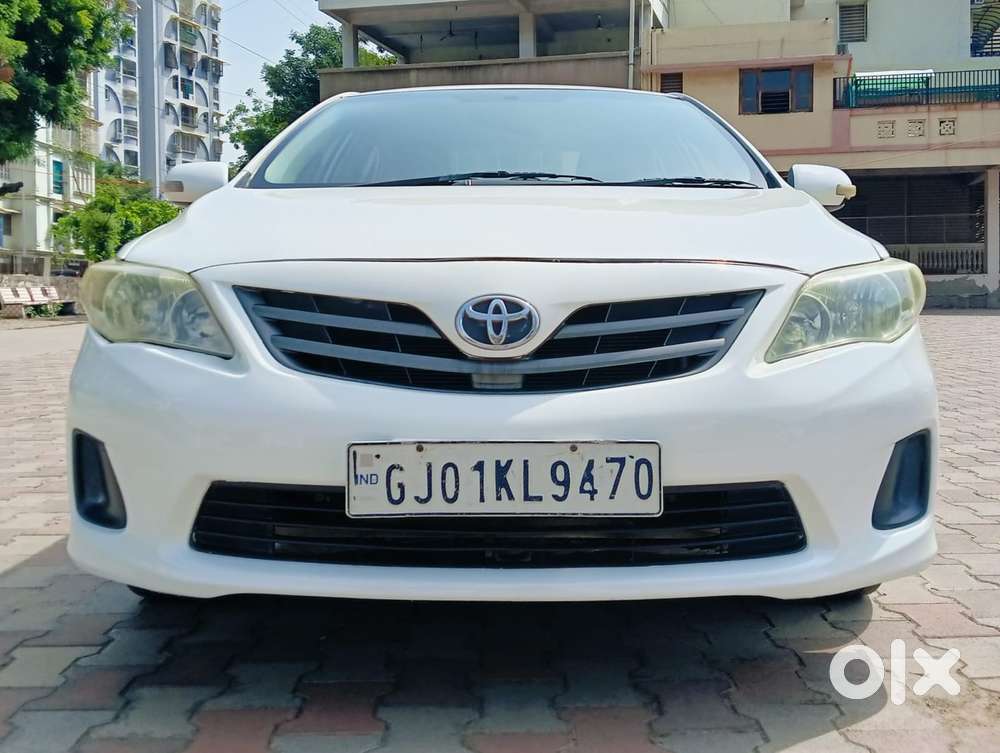 Toyota Corolla Altis 1.8 J, 2011, Petrol