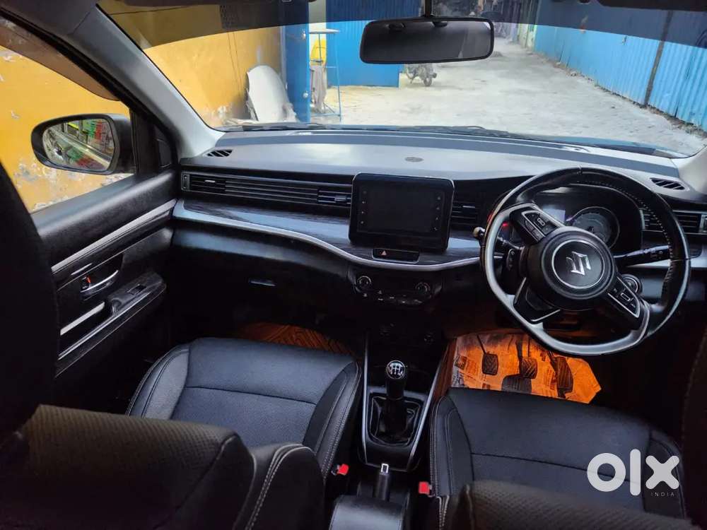 2023 Xl6 1.5 Alpha Petrol Car